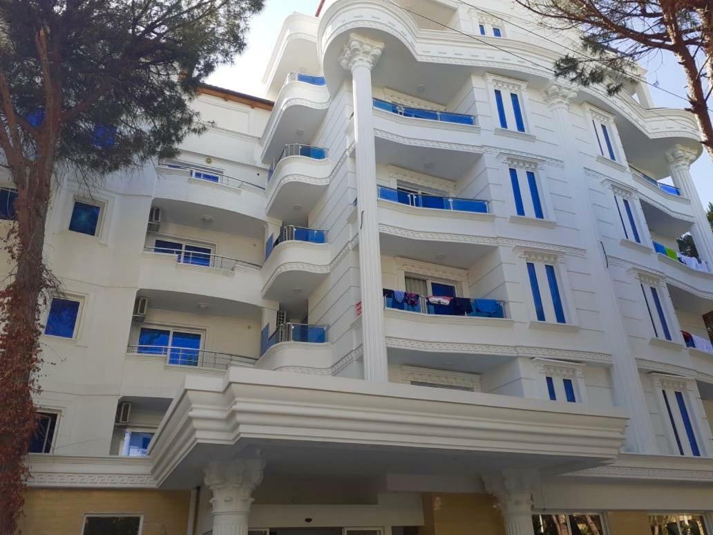 Fafa Hotel Golem (Tirana)